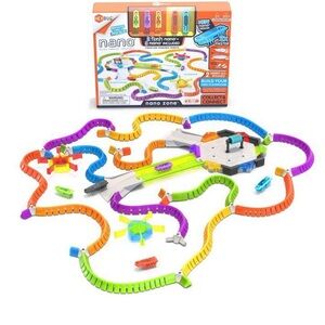 Hexbug toy with extra pieces